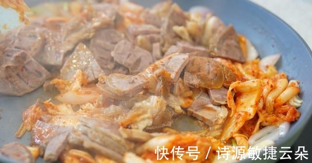 不要再吃外卖了，自己在家做炒饭，干净还卫生！