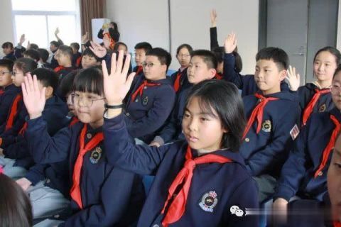 白塔区|打开你的心灵窗户 ——白塔区实验小学举办心理健康讲座