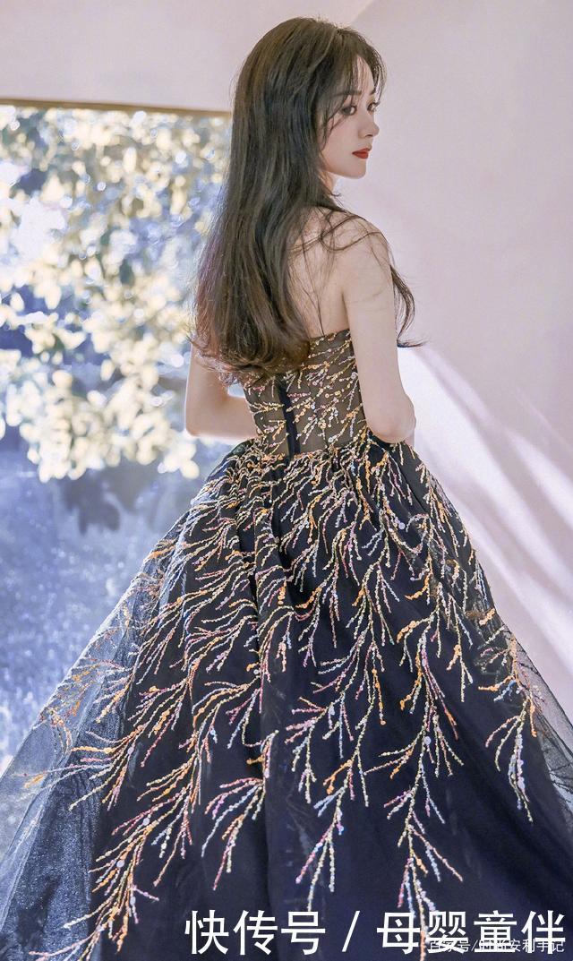 迎接2021,建议试试这几种“元气”发色,时髦又好看