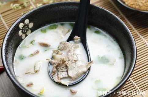 羊腿肉|炖羊肉时,最忌放八角,只需要3种香料,味道鲜美无膻味