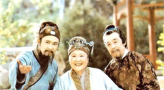 薛姨妈$贾母最不爱听什么话?薛姨妈曾说出口,贾母反应很大立刻反驳