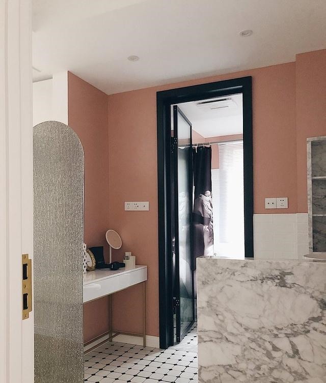 鞋柜|难怪越来越多人喜欢“化繁为简”的装修,大白墙也能装出惊艳感