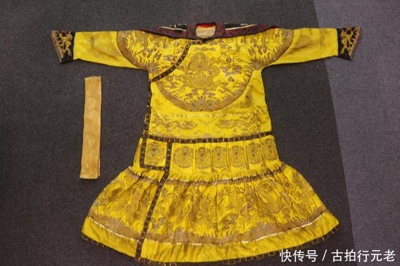 中国古代|2021年拍场快讯-龙袍的收藏前景 清廷龙袍会是下一个拍场新星吗?