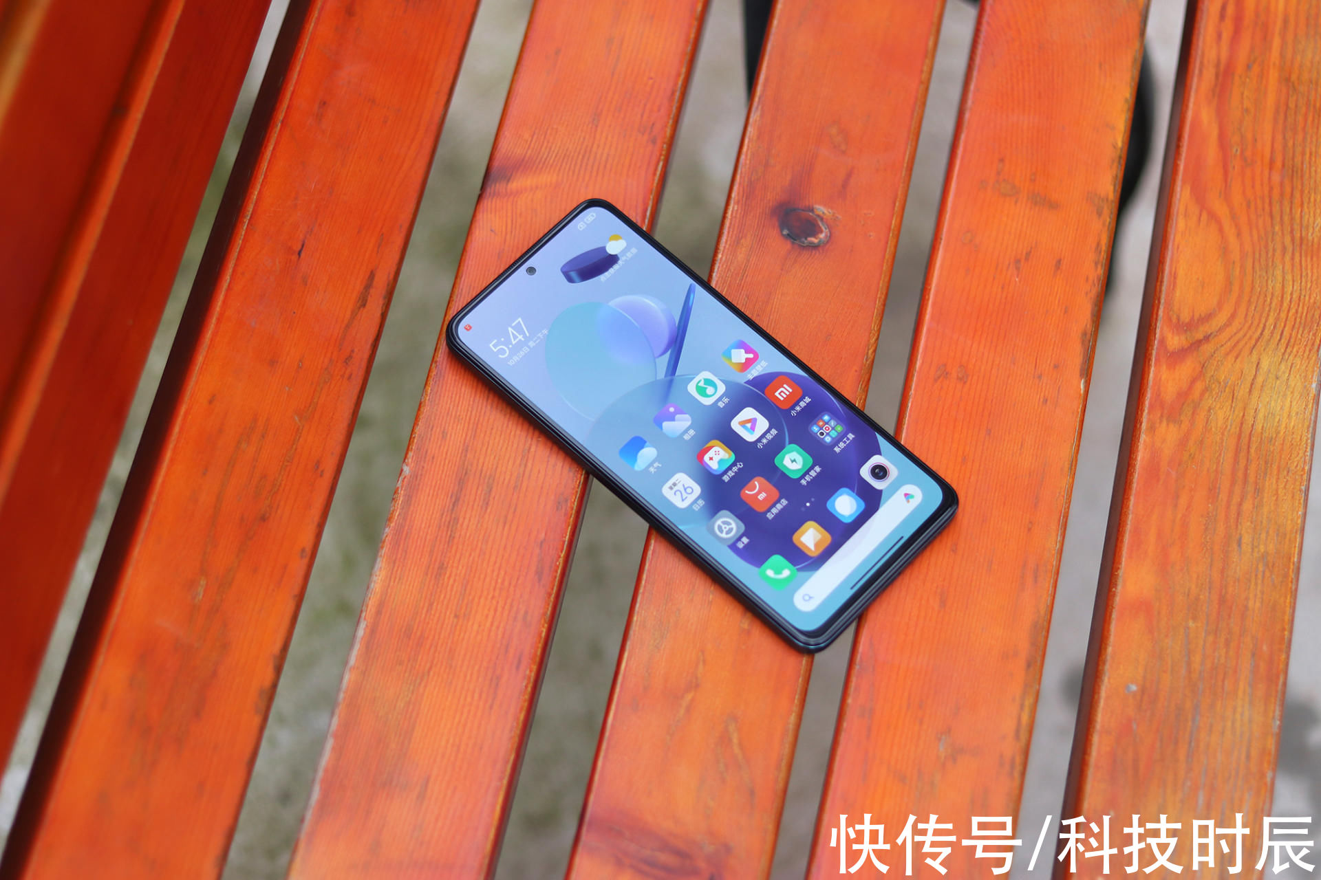 手机|首发上手！Redmi Note 11 Pro：到底能香起来吗？