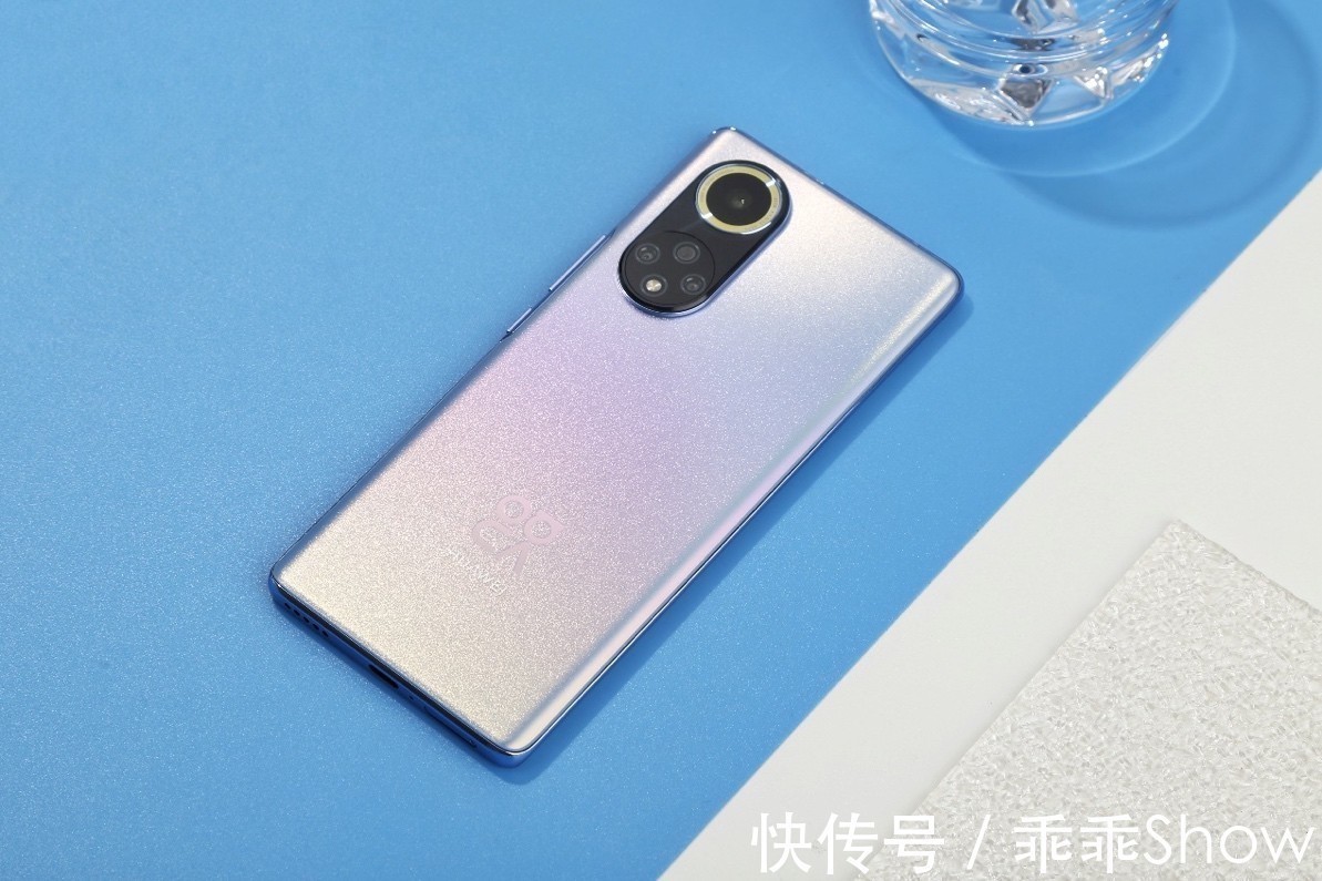 华为nov抬手就能拍大片、喝杯咖啡就能充满电,这样的nova9 Pro你爱了吗?