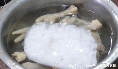 凤爪|大厨分享凤爪新做法，香辣筋道，下酒必备，端上桌大家抢着吃