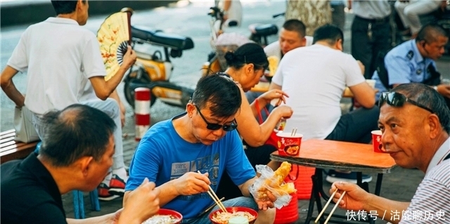 易中天：上海人吵架不动手，武汉人在旁边看三分钟就不耐烦