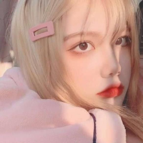 桃花运“超旺”的女孩子,脸上会有这“3特征”,难怪异性缘爆棚!