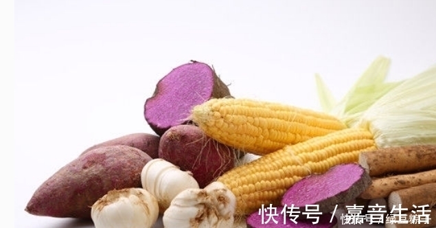 食物|得了糖尿病后,4种食物尽量“少碰”,血糖或许会“平稳下来”