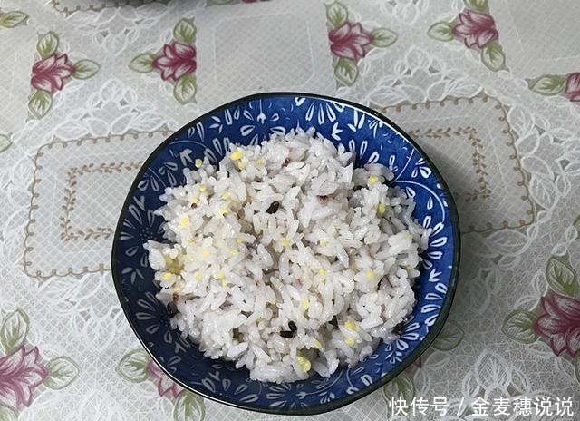 晒晒我家的今日晚餐,二菜一汤一主食,时令菜,营养美味做法简单