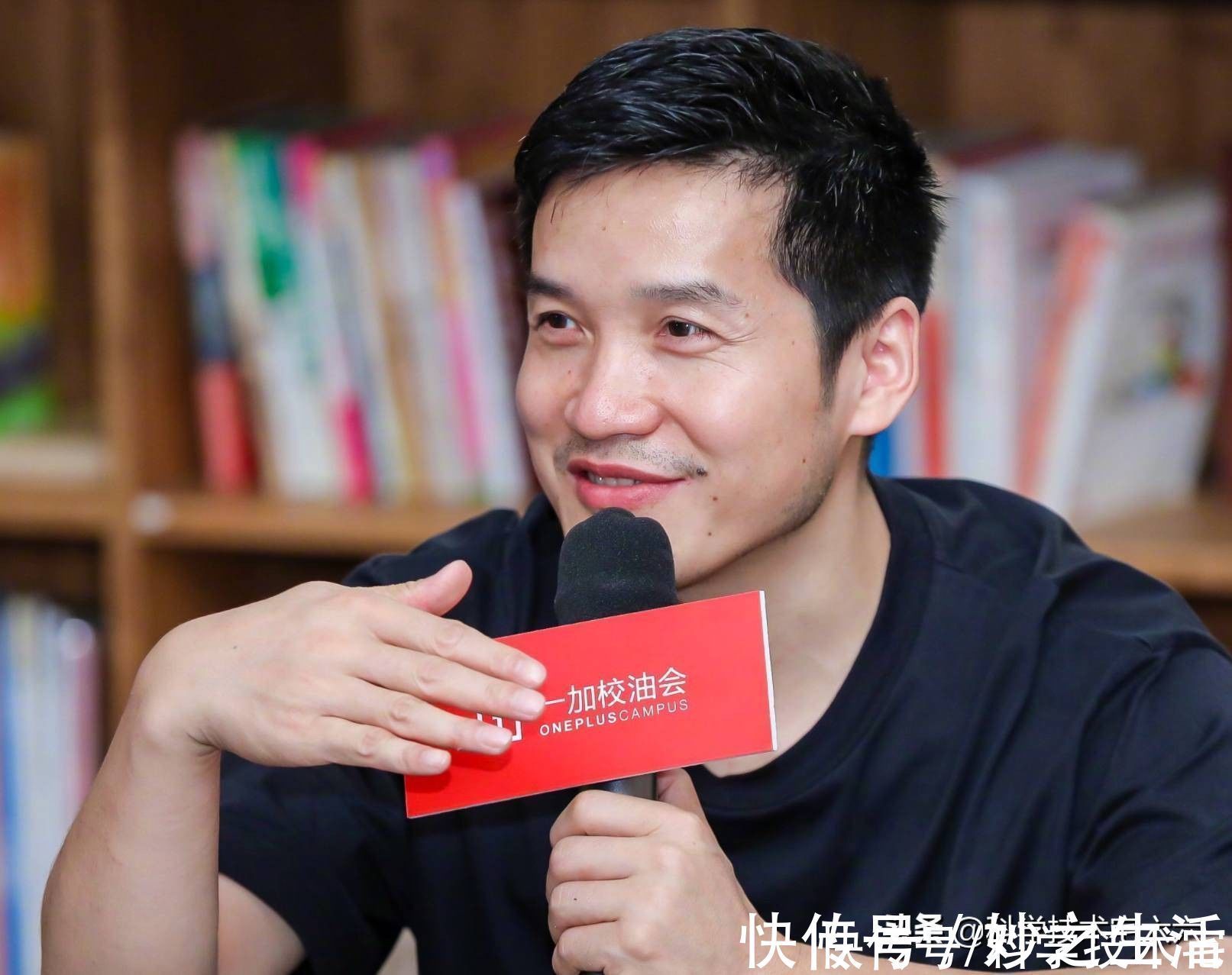 小米11|哈苏+索尼镜头+65W充电,一加九将至,能否击败小米11?
