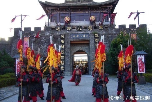 朝代|中国历史上的这个朝代，因为金庸武侠小说而闻名于世，长达三百年