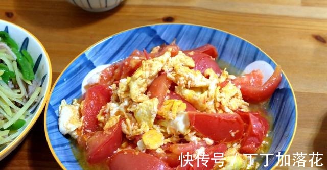 晚饭做了四道菜,简单易做,清爽开胃,好吃又好做!