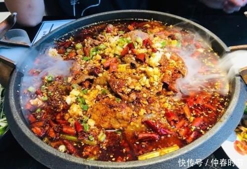 下馆子吃川菜,点了下面6道风味各异的经典菜式,老板都直呼内行