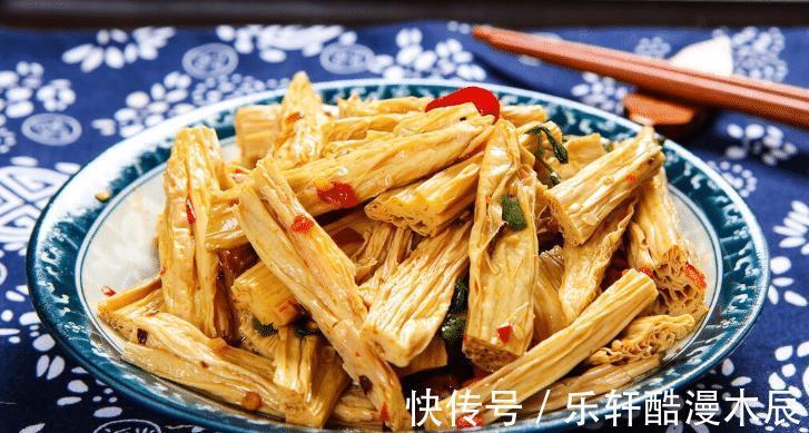 筋道|做凉拌腐竹,记住“3个窍门”,腐竹无硬芯很柔软,又不失筋道