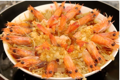 金针菇和这食材搭配是绝配,蒸一蒸5分钟出锅,鲜香无比又超好看