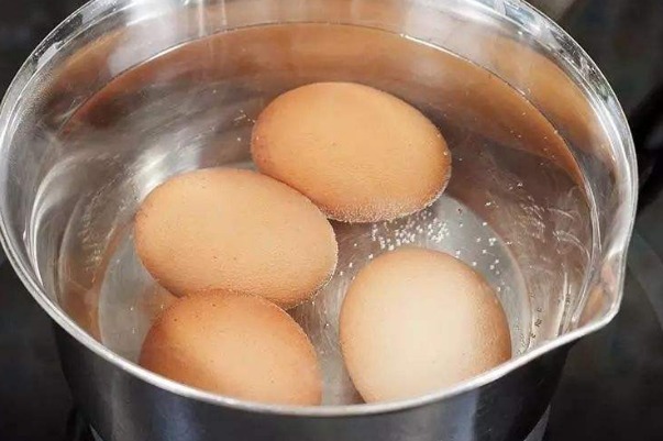 吃法|早餐4种鸡蛋的错误吃法,许多孩子一直错着吃,为了孩子早点纠正