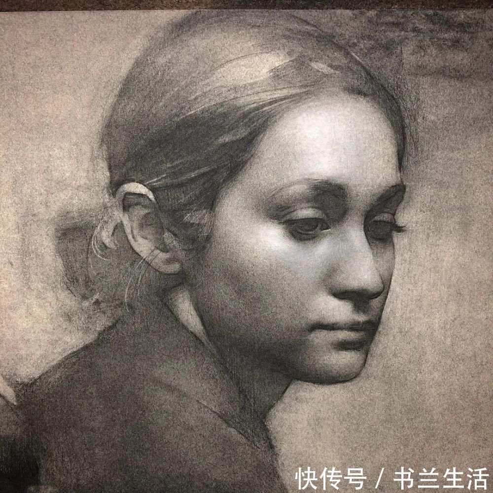 斯蒂芬$很硬核,一张素描500万网友围观,绝美线条让你欲罢不能,看一百遍都不腻!