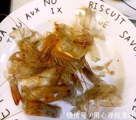 虾仁|这是一道海鲜粥，味道鲜美，营养更不用说！