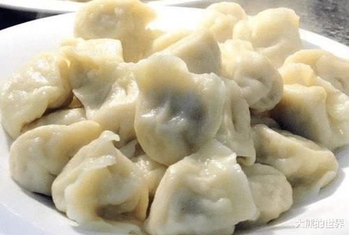 馅料|做白菜馅饺子，牢牢记住“两不放”，饺子味道香，还鲜嫩多汁