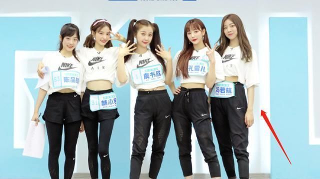 蒋欣为《青春有你2》投票,看到她喜欢的学员,我没眼花吧