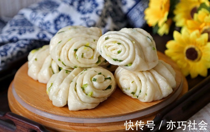 好吃|花卷怎么做才能好吃不硬?这就把方法教给你,层层分明,香软好吃