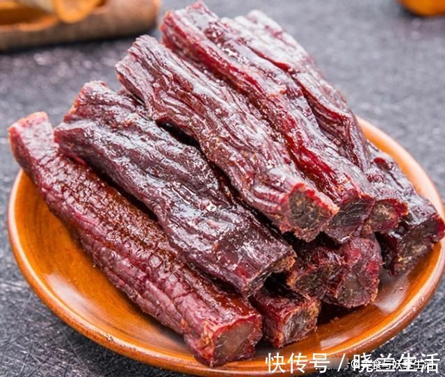 牛肉干|新鲜牛肉一斤50块，牛肉干才卖70块，你吃的是牛肉吗？看完涨知识