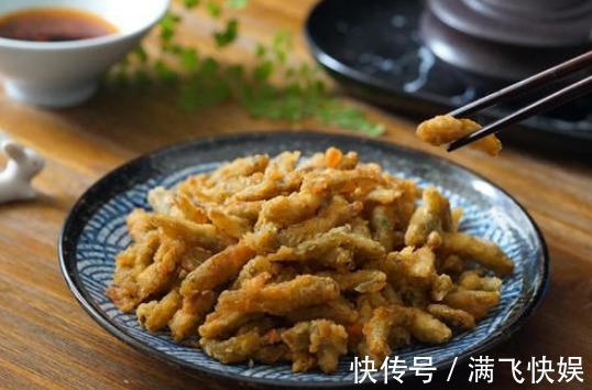 脱糊|炸小鱼时,用什么挂糊很重要,学会这个方法,出锅外酥里嫩,真香