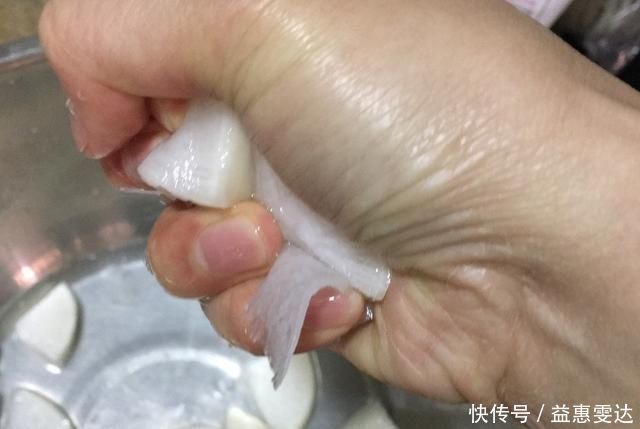 这才是腌萝卜的传统做法,萝卜爽脆不回软,腌上30斤,开胃下饭