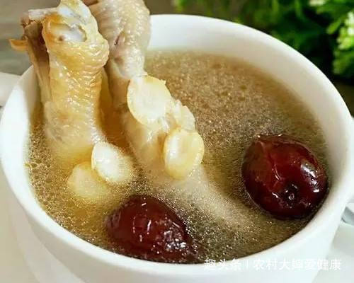 胶原蛋白|提个醒想要皮肤红润细腻,用此物熬汤喝,补充胶原蛋白,去皱纹