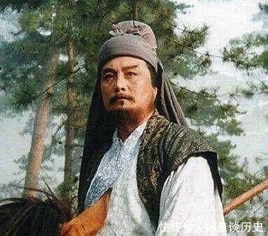 《水浒传》兵器排行榜,个个不凡,可媲美青龙偃月刀重量是它!