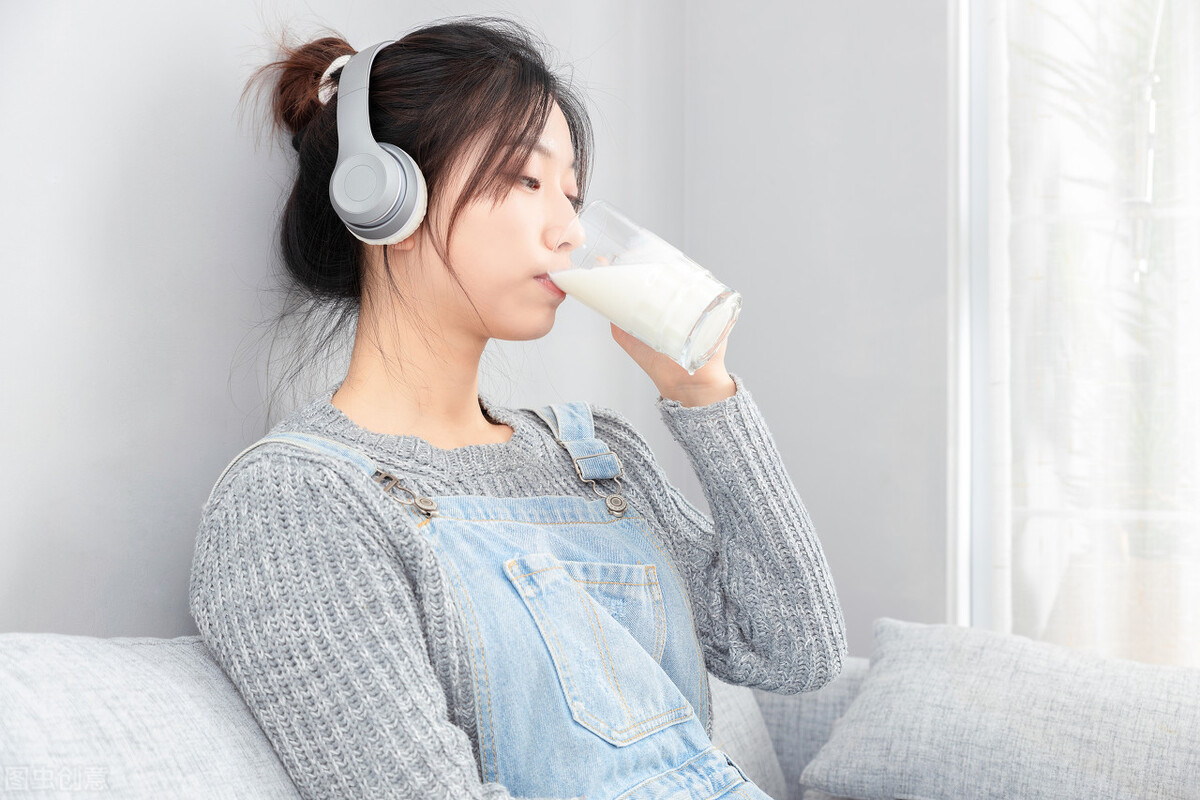 喝牛奶|喝牛奶总腹泻，试试这几招