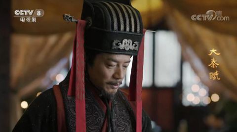 兵马俑|秦兵头上的蝴蝶结?屋子里的镇墓兽?这部历史剧成了观众大型“考古”现场