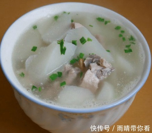 排骨萝卜汤营养又好喝的做法