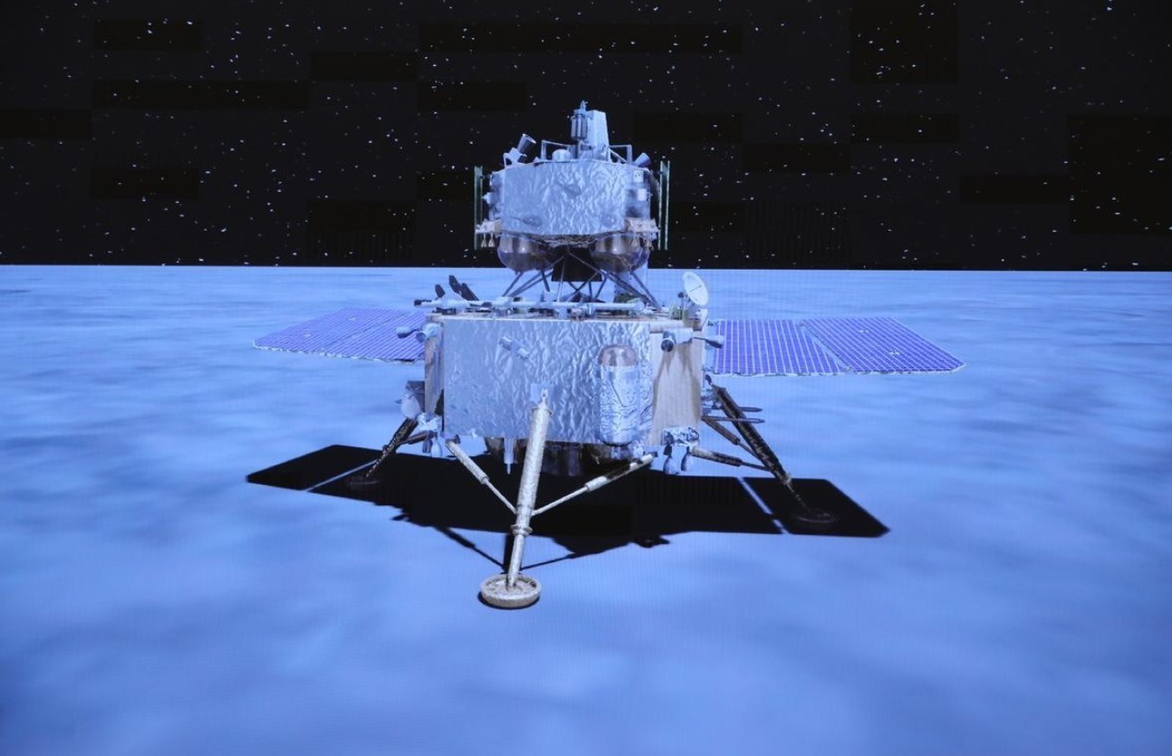 阿波罗 嫦娥五号登月了,为何不留一面国旗,数据流被破解是不是真的?