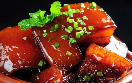 身体|女子睡前喝牛奶，患上甲状腺癌，化疗3次离世，医生：无知害了她