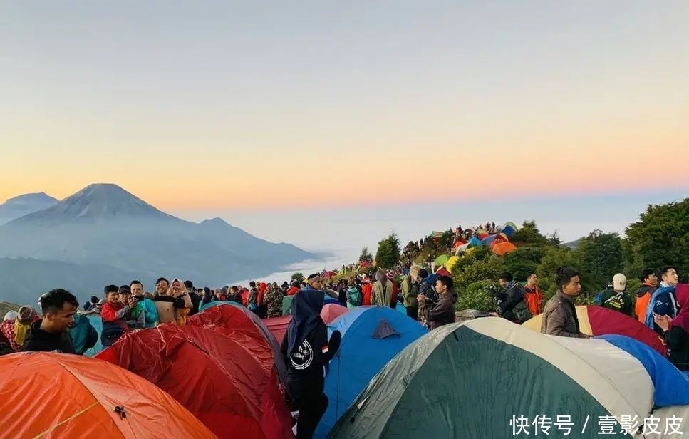 梭罗 再不去露营,我又要被开除中产籍了