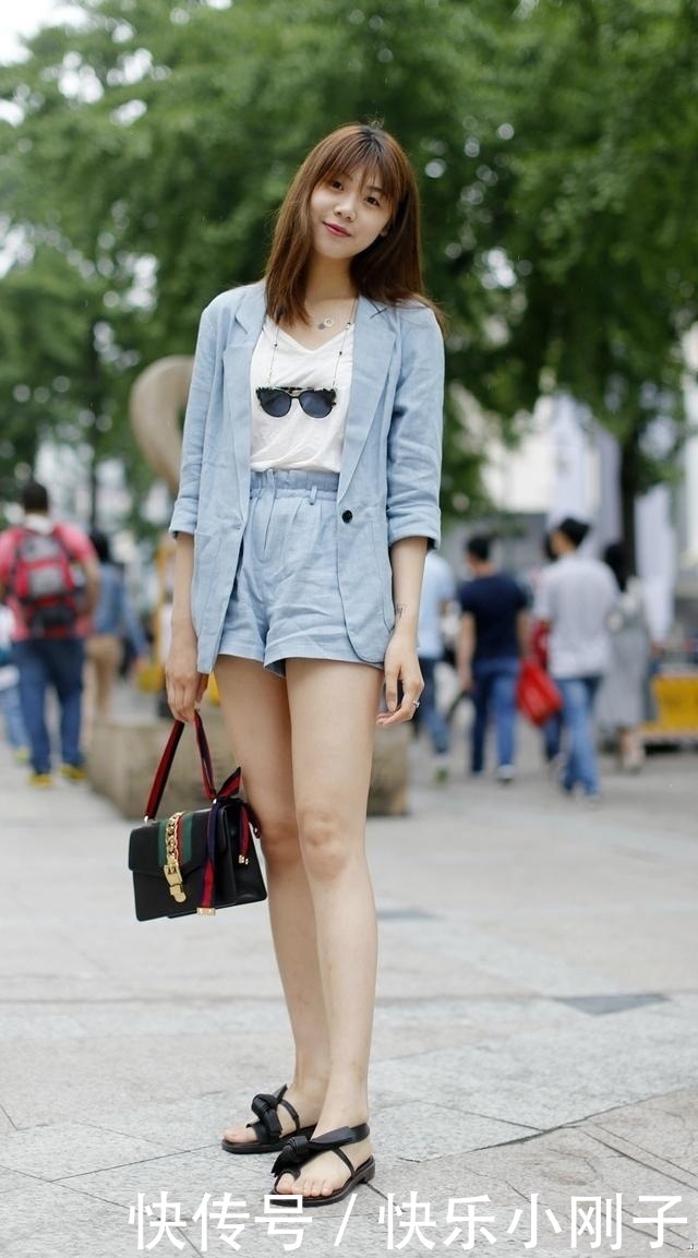 靓女气质唯美,一头气质的短发很时尚