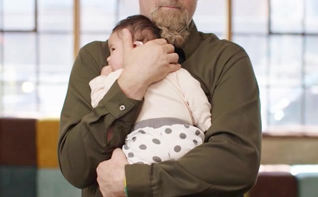 小梅|宝宝从小有这五个表现，说明拥有“高智商”，看看你家娃占几条？