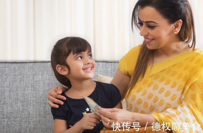 偷钱|娃到这个年龄,家长就要给孩子零花钱,再不给孩子可能会“偷钱”