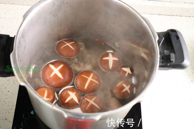 香菇|家里条件再不好，这东西也要2天吃一次，增强免疫力，身体棒