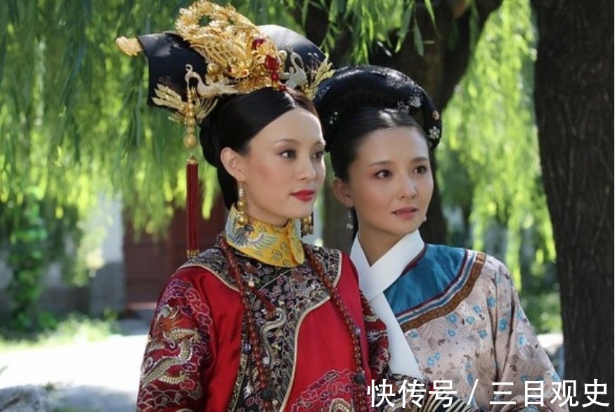 妃子@清朝妃子脖子上都有一条白领?不仅是装饰品,更为了方便皇帝辨认