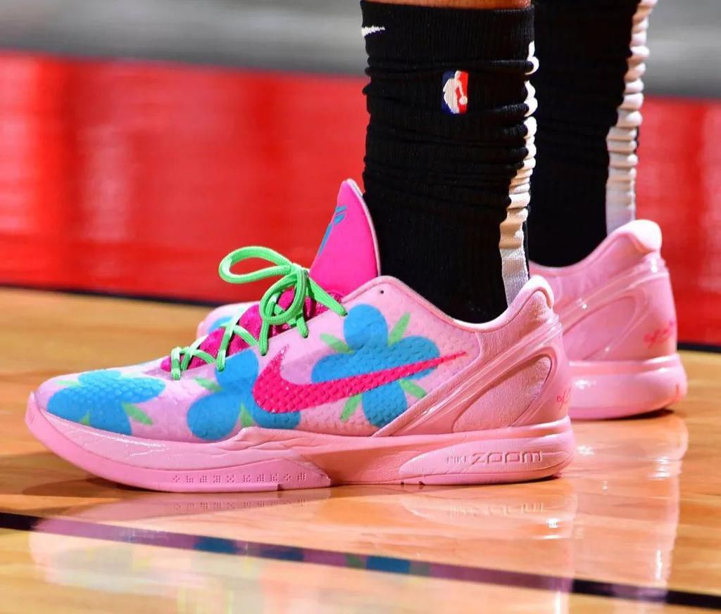 球鞋上脚集锦：库里难！