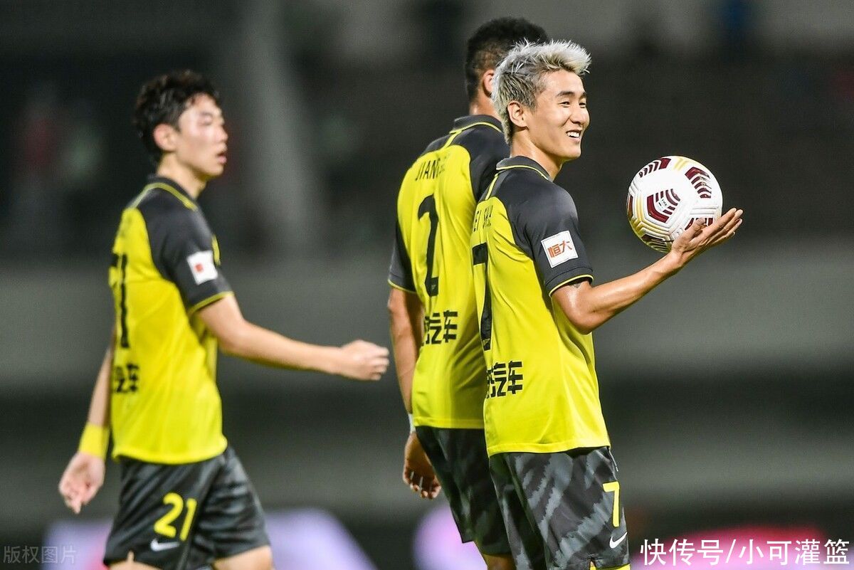 广州|进攻火力提升一倍！广州队9场狂轰28球 严韦杨+3大归化根本挡不住