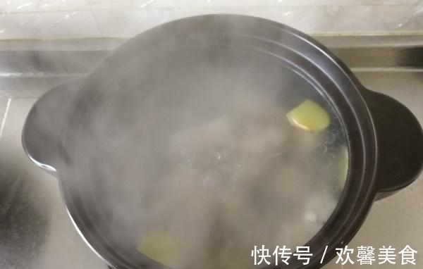 搅拌均匀|慈禧最爱美容佳品就是“它”,每周吃1次,补充胶原蛋白防衰老