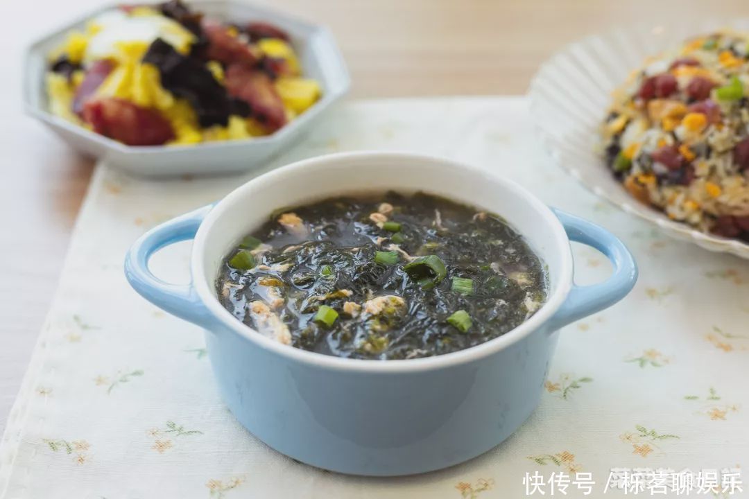 紫菜炒饭|别吃蛋炒饭了!一碗更香,好吃简单又快手