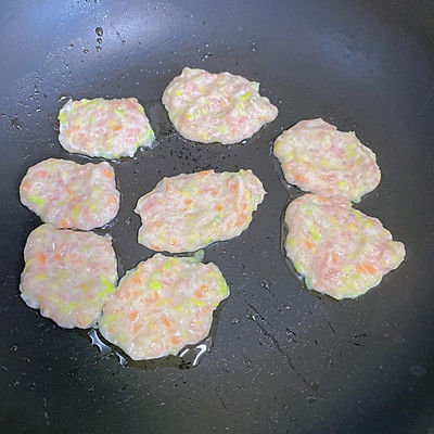 鸡蛋清|三蔬香芹肉饼