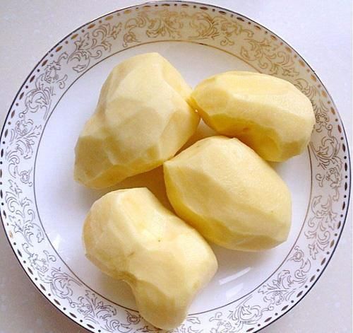 会吃的人最健康，常吃以下食物，袪皱淡斑，补水美白，延缓衰老