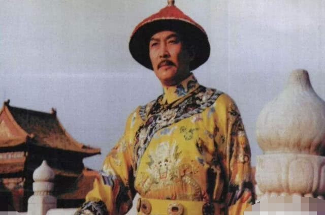 雍正|雍正王朝中,雍正登基第2天,为什么要杀光给他办秘密差事的人?原因很现实