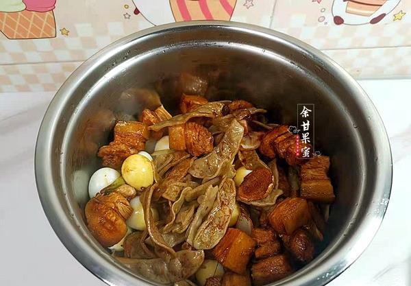 常备|这食材我常备，与肉是经典搭配，炖一炖上桌，鲜美不腻，好下饭